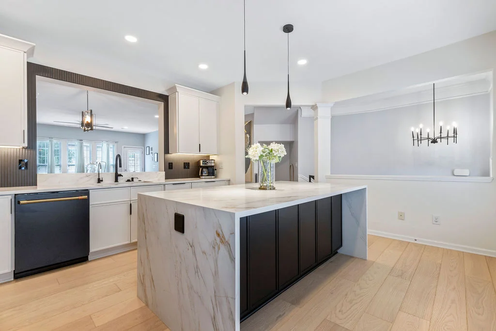 New kitchen appliances and countertops — Parkmont Way Atlanta